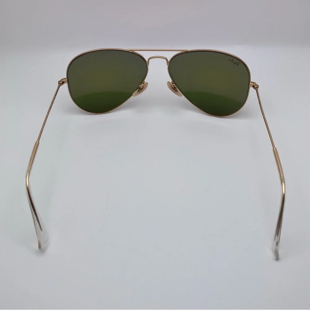 Ray-Ban trendy aviator